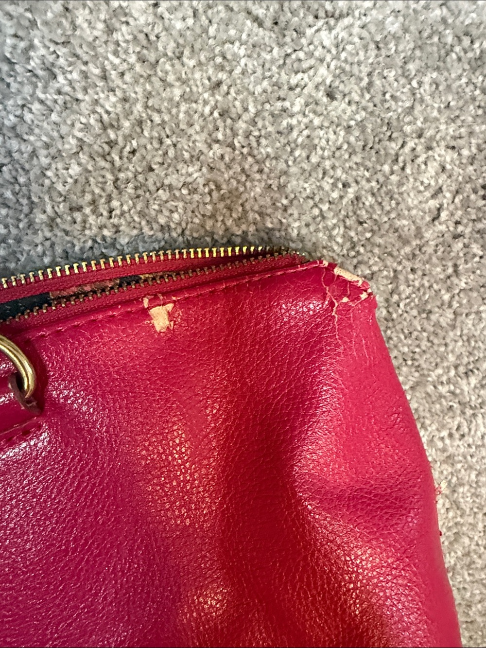 Betsey Johnson Y2K  Pink Shoulder Bag with Black Bow Accents - Picture 7 of 7
